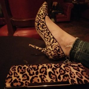 Meet your Posher, Gelina